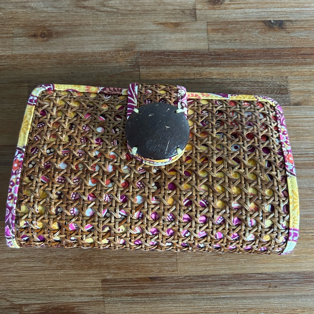 Vera Bradley Tiki Clutch